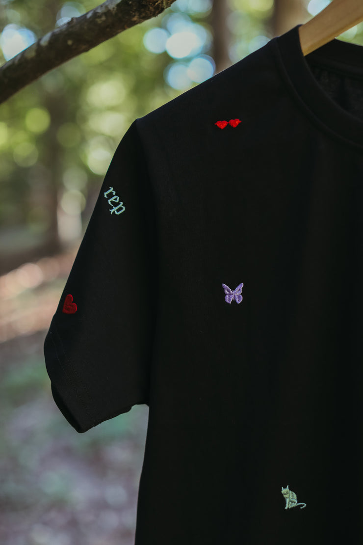 Cropped Taylor Tee