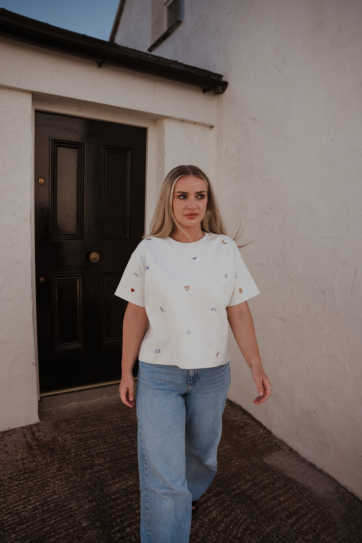 Cropped Taylor Tee