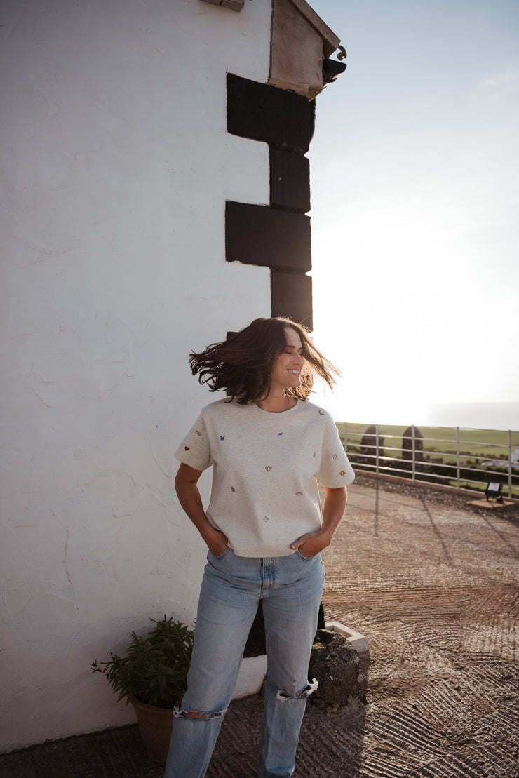 Cropped Taylor Tee